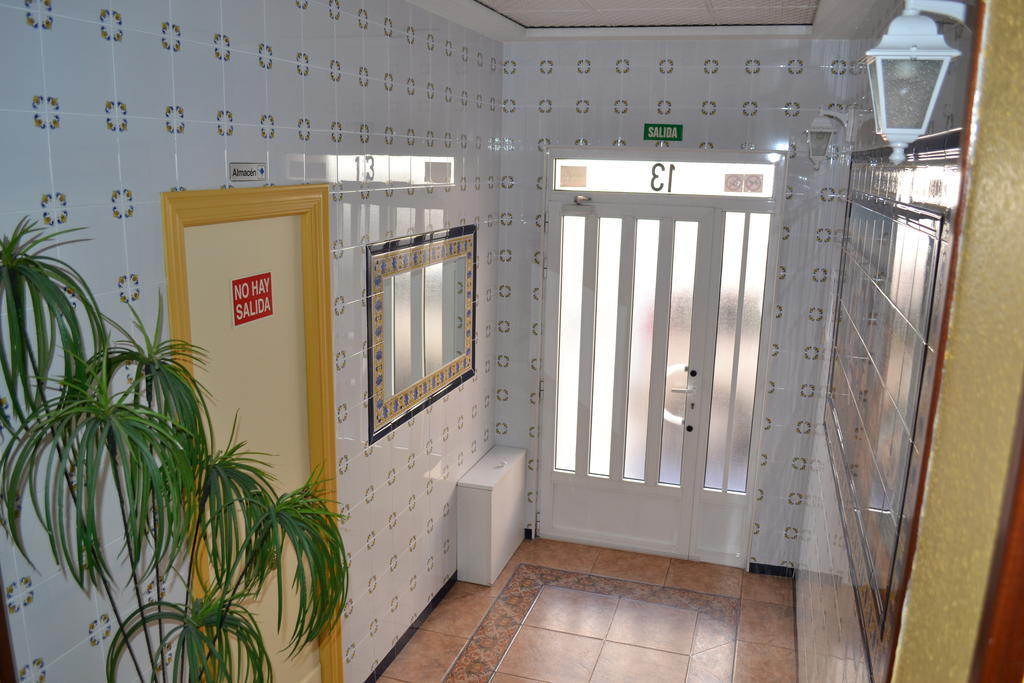 Hostal La Pilarica Paterna Exteriér fotografie