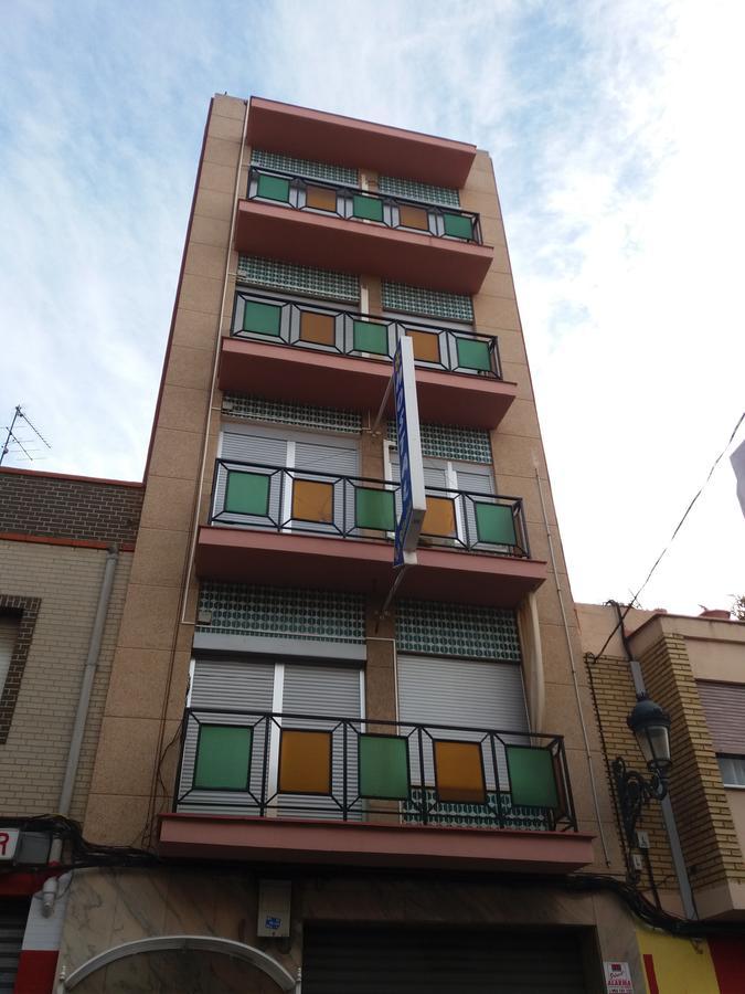 Hostal La Pilarica Paterna Exteriér fotografie