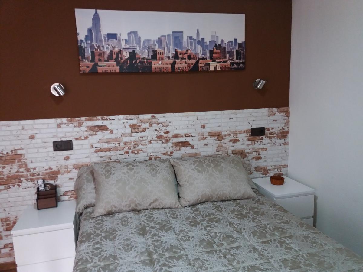 Hostal La Pilarica Paterna Exteriér fotografie