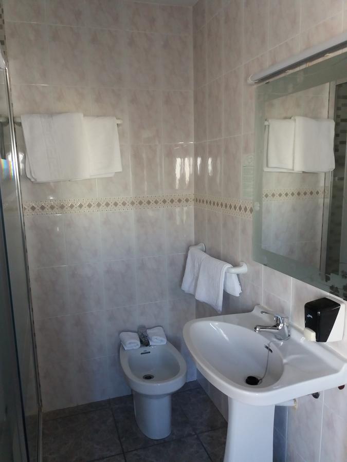 Hostal La Pilarica Paterna Exteriér fotografie