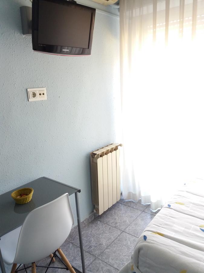 Hostal La Pilarica Paterna Exteriér fotografie