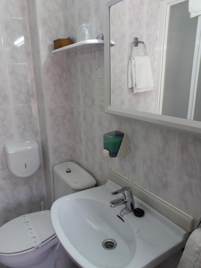 Hostal La Pilarica Paterna Exteriér fotografie